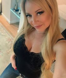 ivana jordan kupaci toples slike instagram