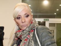 Cakana iskritikovala oblačenje koleginica