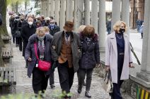 zoran simjanovic sahrana novo groblje dragan bjelogrlic zeljko joksimovic izneli kovceg fotografije