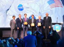 umro astronaut majkl kolins apolo 11 