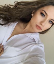 milos bikovic devojka arina volosina