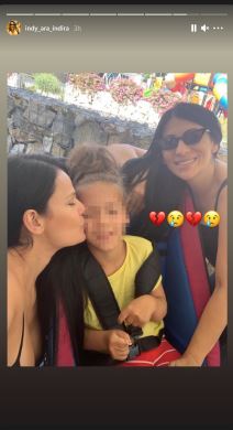 indira aradinovic indi preminula sestra oprostila se slike