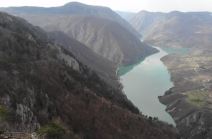 britanski vlogeri u srbiji tara perucac zaovine banjska stena putovanja