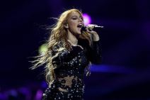 Ksenija Knežević o bakšišu na svadbama
