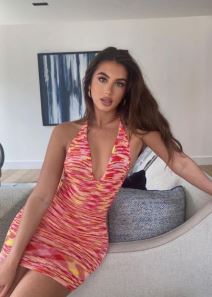 Sofija Pešisolido objavila sliku u bikiniju