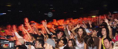 Dafni Džoj tvrdi da je 50 Cent tukao i silovao