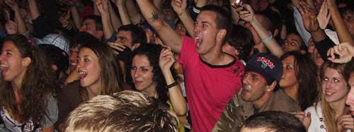 Dafni Džoj tvrdi da je 50 Cent tukao i silovao