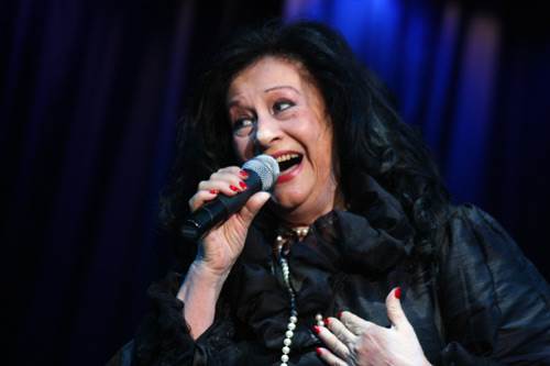 Olivera Katarina o šamaru u filmu Sakuplječi perja