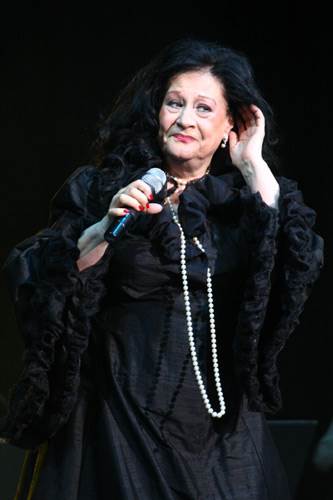 Olivera Katarina o šamaru u filmu Sakuplječi perja