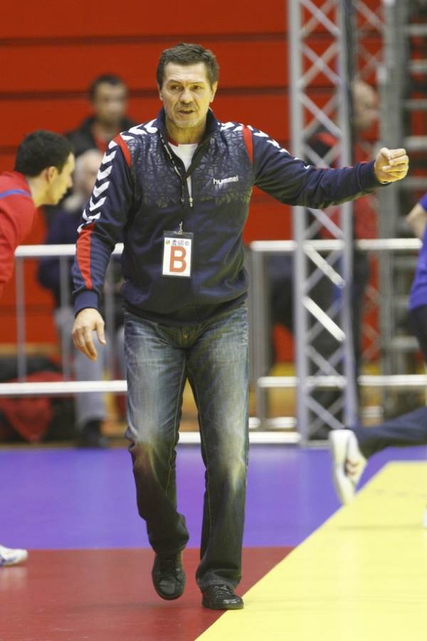 Veselina Vukovića napao sin