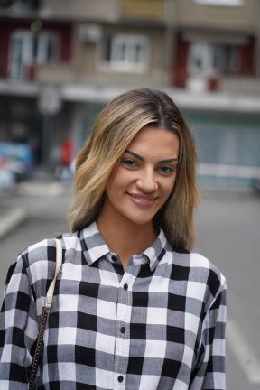 Tara Simov o grudima i silikonima