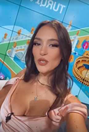 euro 2020 eva murati albanska novinarka instagram foto