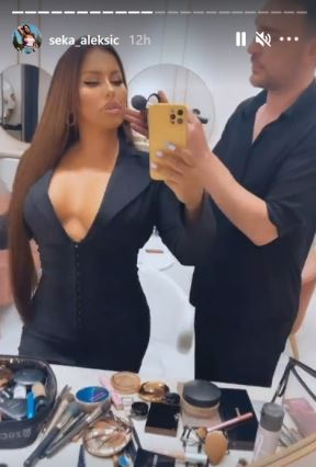 seka aleksic grudi silikoni foto