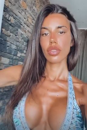 kristina mitrovic u bikiniju video