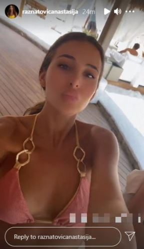 anastasija raznatovic u bikiniju turska