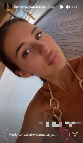 anastasija raznatovic u bikiniju turska
