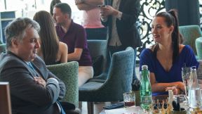 superstar uzbudljiva jesen ubice drzavni sluzbenik