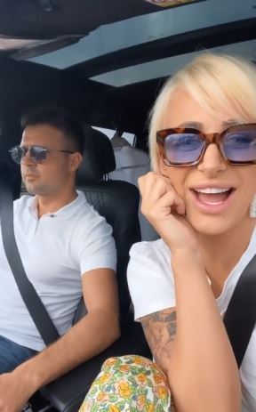 dusica jakovljevic decko cava poljubac