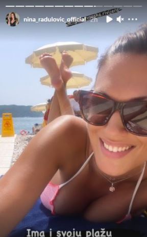 Nina Radulović u bikiniju