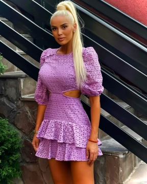Ana Grozdanović rekla devojkama da se ne skidaju na Instagramu