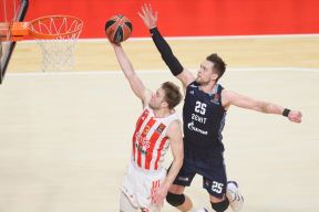 Crvena zvezda - Zenit  (7).jpg