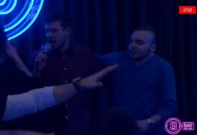 bar2.jpg