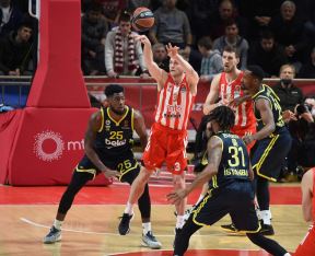 Trojka Marka Gudurića protiv Crvene zvezde