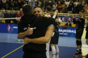 Odbojkaši Partizan Mladi radnik 5.JPG