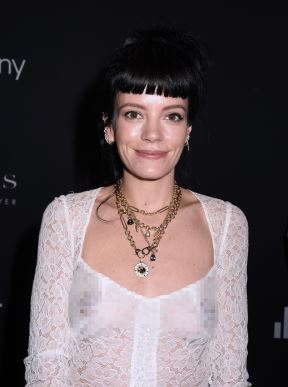 lili alen-6.jpg