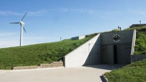 Nuklearni Bunker, bogataši (3).png