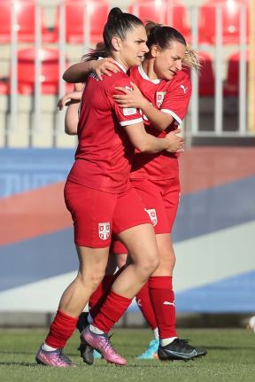 Ženski fudbal Srbija Nemačka (3).jpg