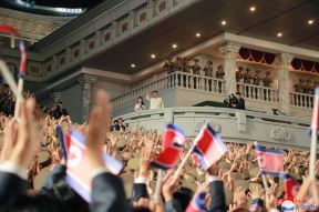 Kim Džong Un parada (14).jpg