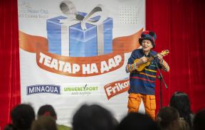 foto TEATAR NA DAR1.jpg