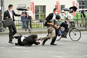 Sinzo Abe (1).jpg