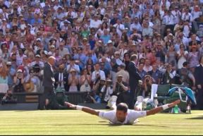 Djokovic Kirjos pozdrav na mrezi (3).jpeg
