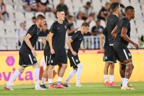 Partizan AEK Laranka pre meca (3).JPG