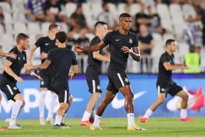 Partizan AEK Laranka pre meca (4).JPG