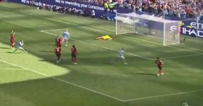 Kevin De Brujne gol protiv Bornmuta a (4).jpg