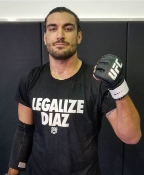 Preminuo MMA borac koji se lečio kanabisom