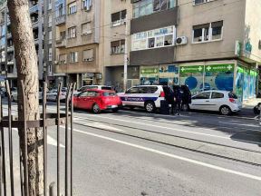 Mladić došao kod oca specijalci razbijali vrata u Krunskoj ulici