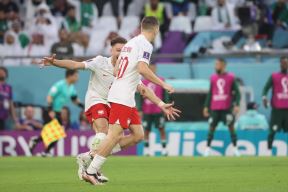 Poljska Saudijska Arabija Katar 2022 (5).jpg