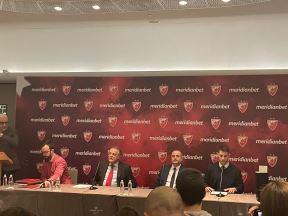 Nebojša Čović se obraća medijima o Kampacu uživo prenos MONDO