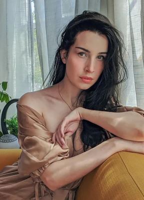 aellagirl (2).jpg