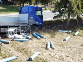 Požege, samo pukom srećom nije došlo do havarije (4).jpg