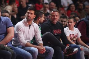 Crvena zvezda valencia Novak (3).jpg