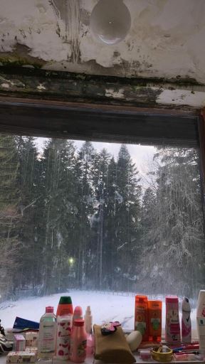 Loši uslovi smeštaja dece na ekskurziji na Tari