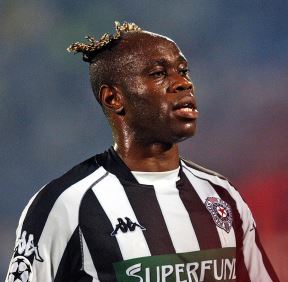 Taribo Vest (8).jpg