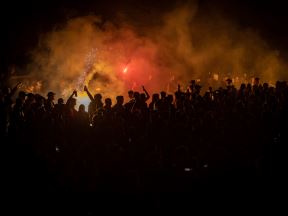 Grobari na Kalemegdanu gledaju Real Partizan