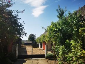 Prodaja kuće  (3).jpg