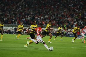 CRVENA-ZVEZDA-YOUNG-BOJS-(4).jpg